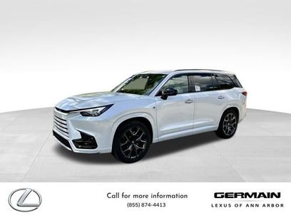 New 2025 Lexus TX 500h AWD