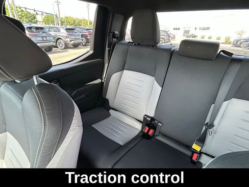 Used 2025 Toyota Tacoma TRD Sport image 12