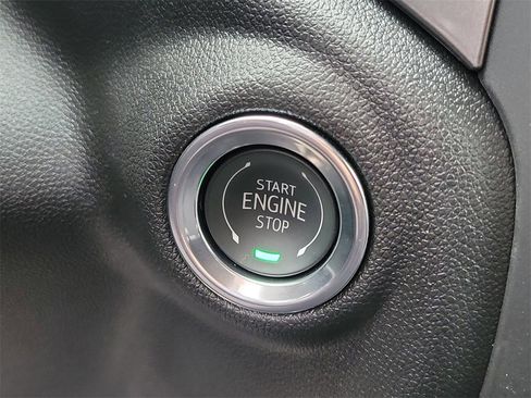 Used 2026 Chevrolet Silverado 1500 Custom image 8