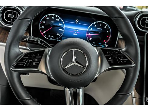 Certified 2026 Mercedes-Benz GLC 300 4MATIC image 17