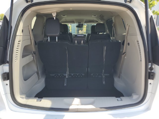 Certified 2024 Chrysler Pacifica Touring-L AWD/4WD image 11