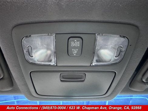 Used 2004 Toyota 4Runner SR5 RWD image 17
