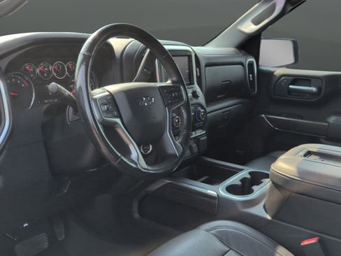 Used 2020 Chevrolet Silverado 1500 LT Trail Boss AWD/4WD image 9