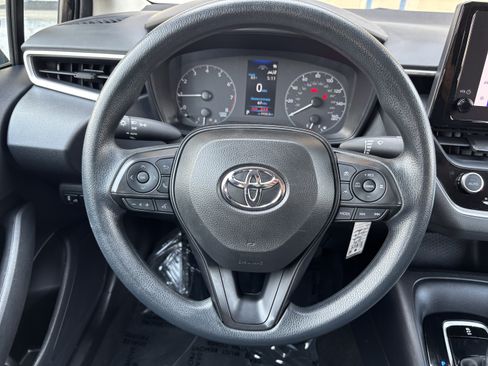 Used 2024 Toyota Corolla LE FWD image 14