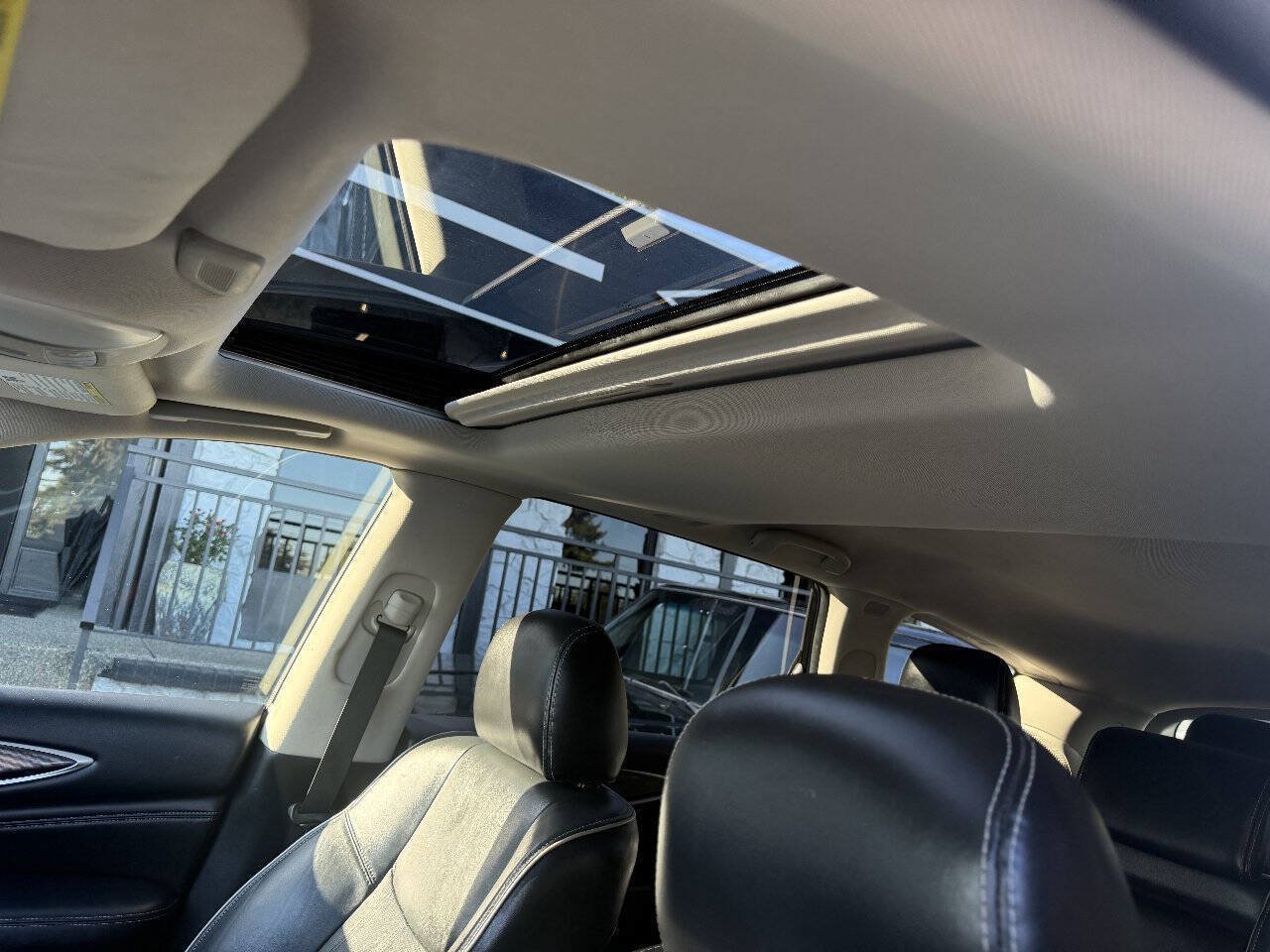 Used 2018 INFINITI QX60 FWD image 21