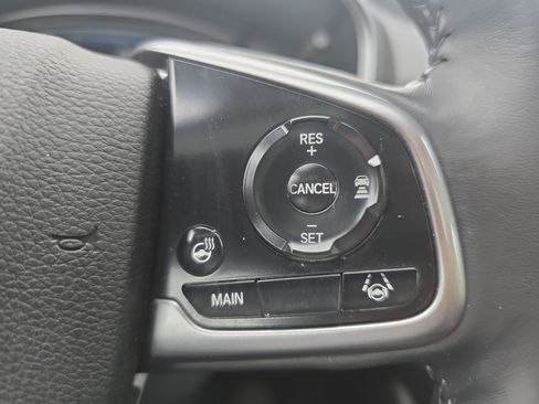 Used 2022 Honda CR-V Touring image 17