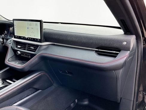 Certified 2025 Ford Explorer ST image 17