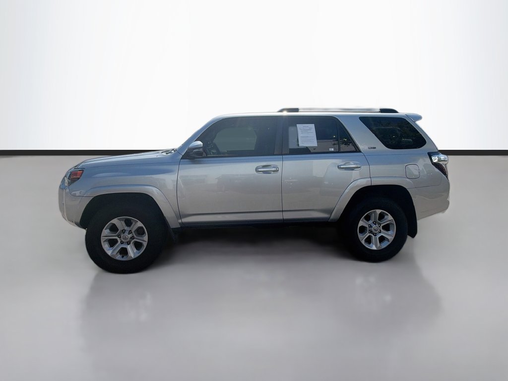 Used 2020 Toyota 4Runner SR5 Premium w/ Moonroof Package AWD/4WD image 8