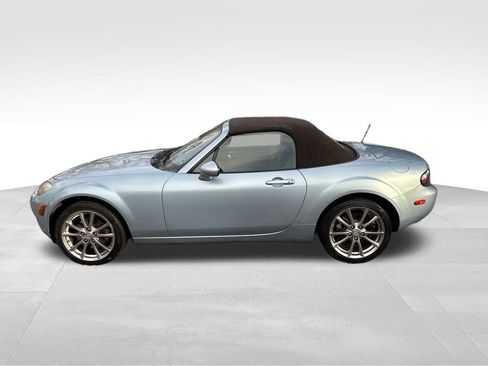 Used 2008 MAZDA MX-5 Miata Special Edition image 2