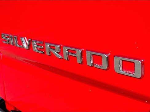 Used 2022 Chevrolet Silverado 1500 LT w/ Texas Edition Plus RWD image 8