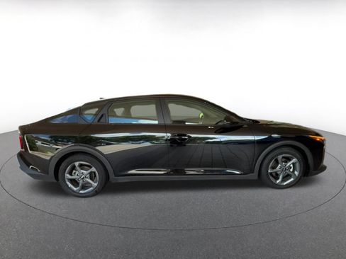 Used 2025 Kia K4 FWD image 16
