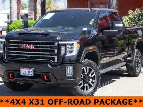 Used 2022 GMC Sierra 2500 AT4 w/ AT4 Preferred Package AWD/4WD image 4