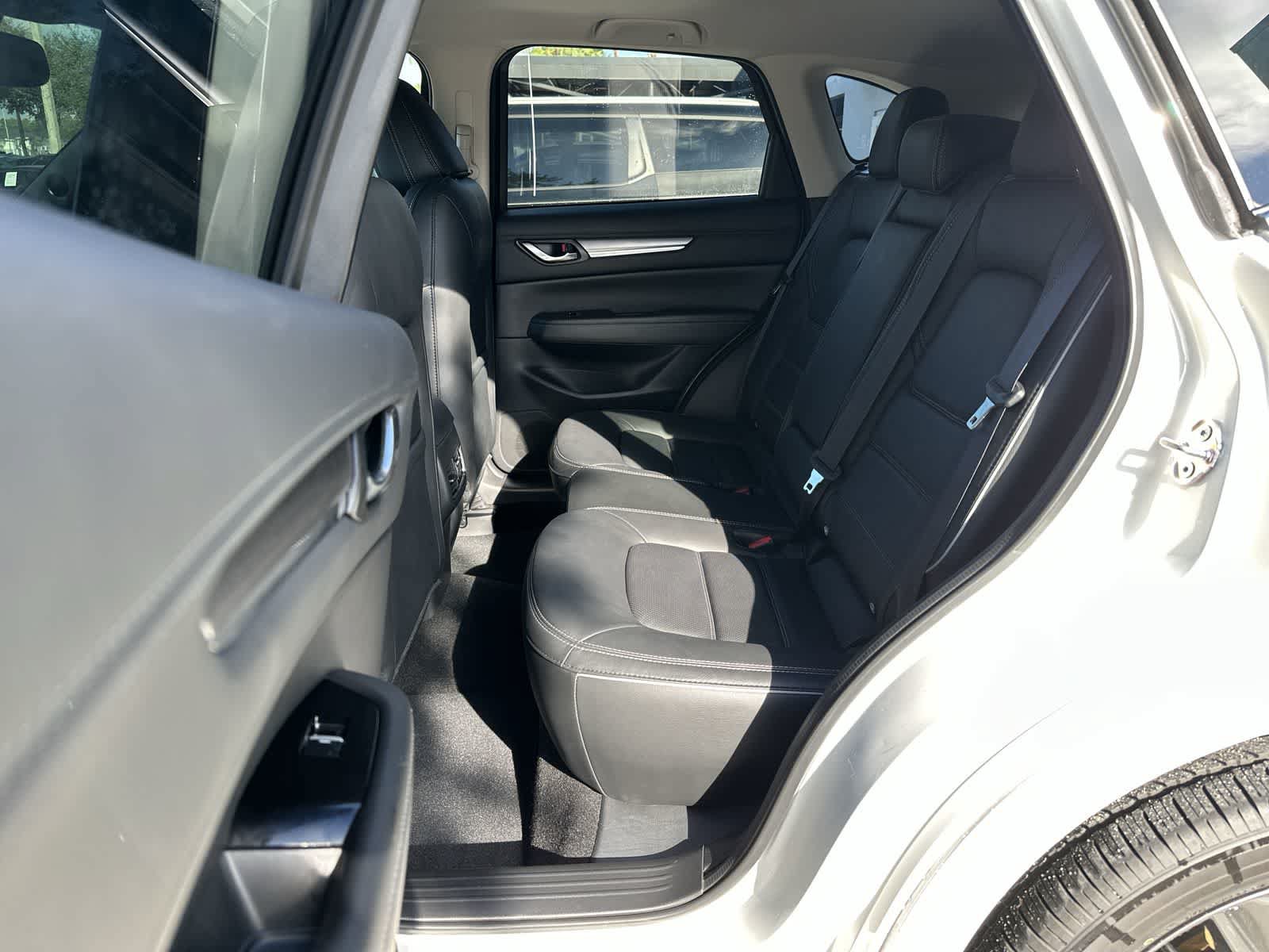 Used 2025 MAZDA CX-5 AWD 2.5 S w/ Premium Plus Pkg image 4