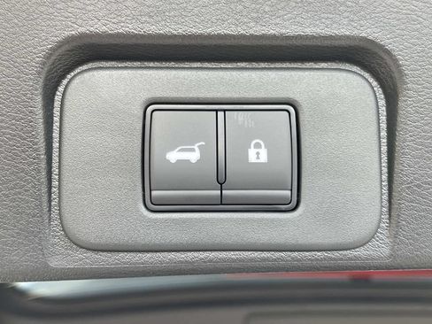 New 2026 Nissan Rogue SV AWD/4WD image 13