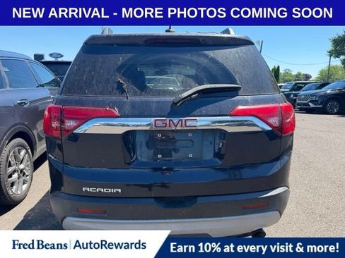 Used 2017 GMC Acadia SLT FWD image 6