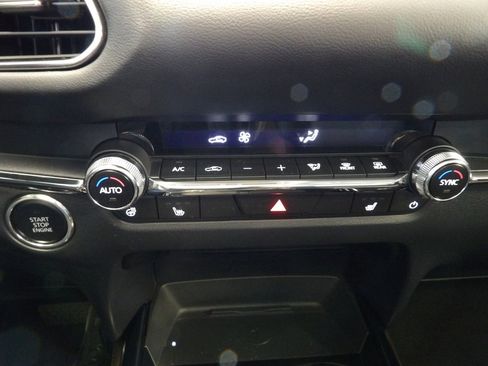 Certified 2025 MAZDA CX-30 2.5 Turbo w/ Premium Package image 34