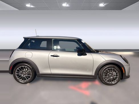 New 2026 MINI Cooper S image 8