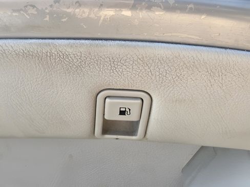 Used 2009 Hyundai Santa Fe GLS w/ Popular Equipment Pkg 2 FWD image 9