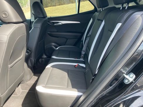 Used 2025 Buick Envision Sport Touring AWD/4WD image 31