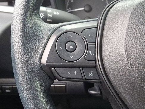 Certified 2025 Toyota Corolla LE image 19