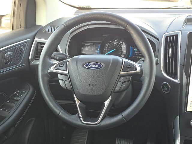 Used 2022 Ford Edge Titanium AWD/4WD image 40