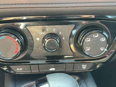 Used 2020 Honda HR-V Sport image 12