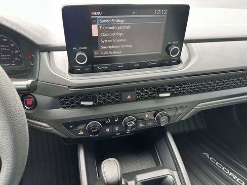Certified 2023 Honda Accord EX image 17