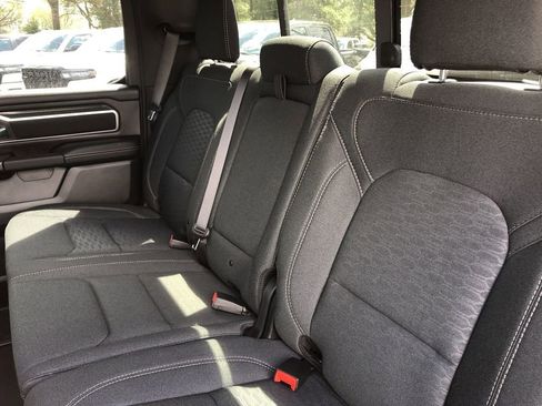 New 2026 RAM 1500 4x4 Crew Cab image 19