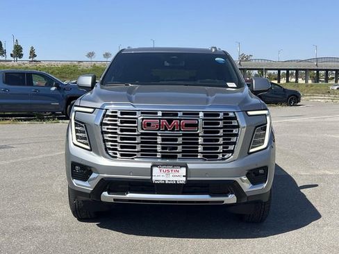 New 2026 GMC Yukon XL Denali w/ Sun & Power Step Package image 4