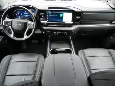 Certified 2024 Chevrolet Silverado 3500 LTZ w/ LTZ Plus Package image 10