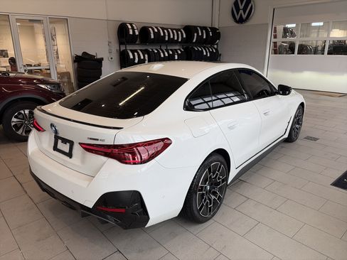 Used 2025 BMW i4 xDrive40i w/ M Sport Package image 4