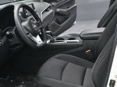 Used 2021 Nissan Altima 2.5 S FWD image 16