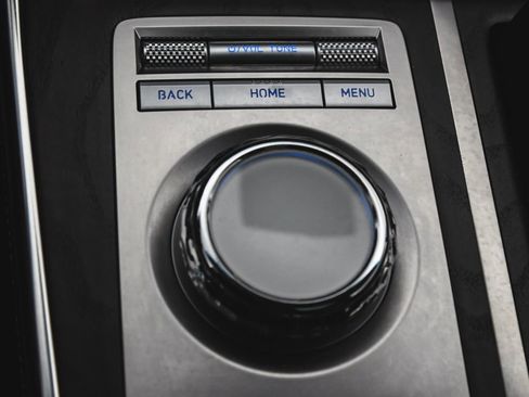Used 2023 Genesis GV80 2.5T w/ Prestige Package AWD/4WD image 35