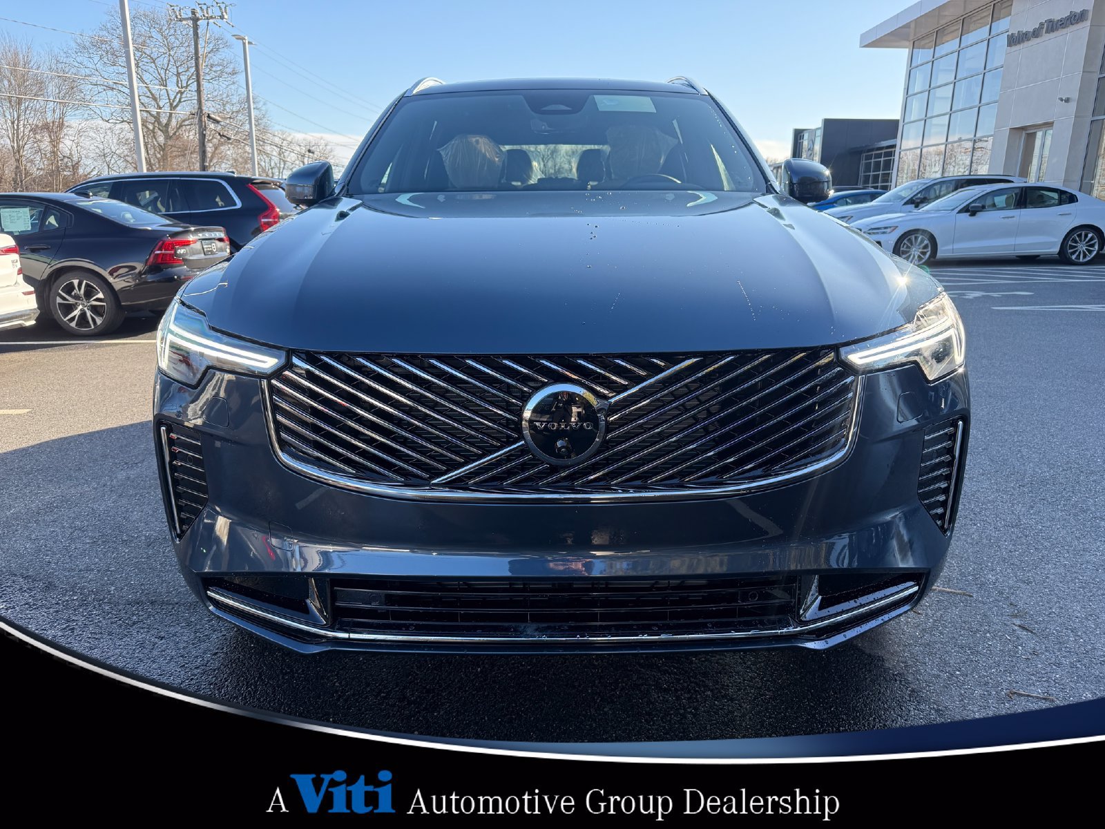 Used 2026 Volvo XC90 B5 Plus w/ Protection Package Premier AWD/4WD image 3