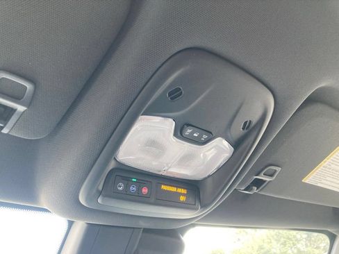 Used 2023 Chevrolet TrailBlazer ACTIV FWD image 30
