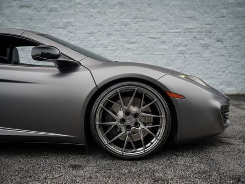 Used 2013 McLaren MP4-12C Spider image 17