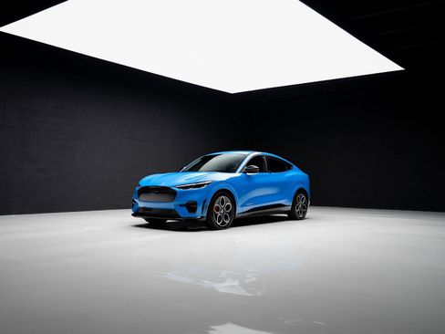 Used 2021 Ford Mustang Mach-E GT image 71