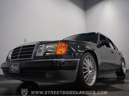 Used 1993 Mercedes-Benz 500 E image 25