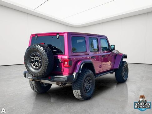 Certified 2022 Jeep Wrangler Unlimited Rubicon w/ Xtreme Recon 35" Tire Package AWD/4WD image 5