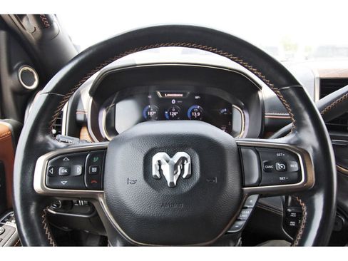 Used 2024 RAM 3500 Limited w/ Towing Technology Group AWD/4WD image 17