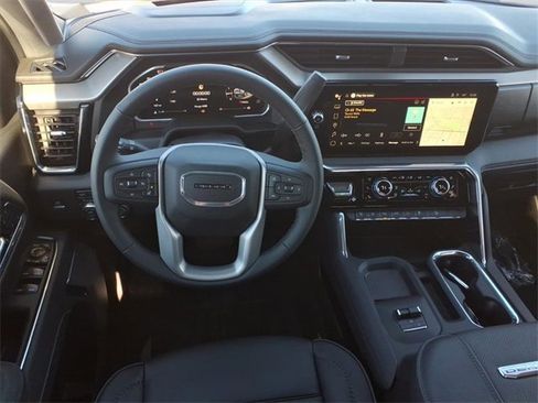 New 2026 GMC Sierra 2500 Denali w/ Denali Reserve Package image 5