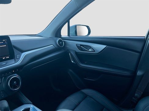 Used 2024 Chevrolet Blazer LT image 22