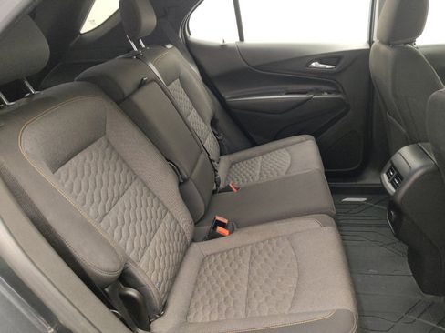 Used 2018 Chevrolet Equinox LT AWD/4WD image 19