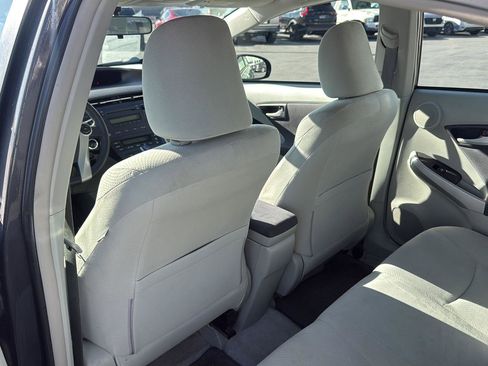 Used 2011 Toyota Prius Three image 19