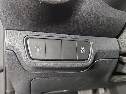 Certified 2023 Kia Forte LXS image 25