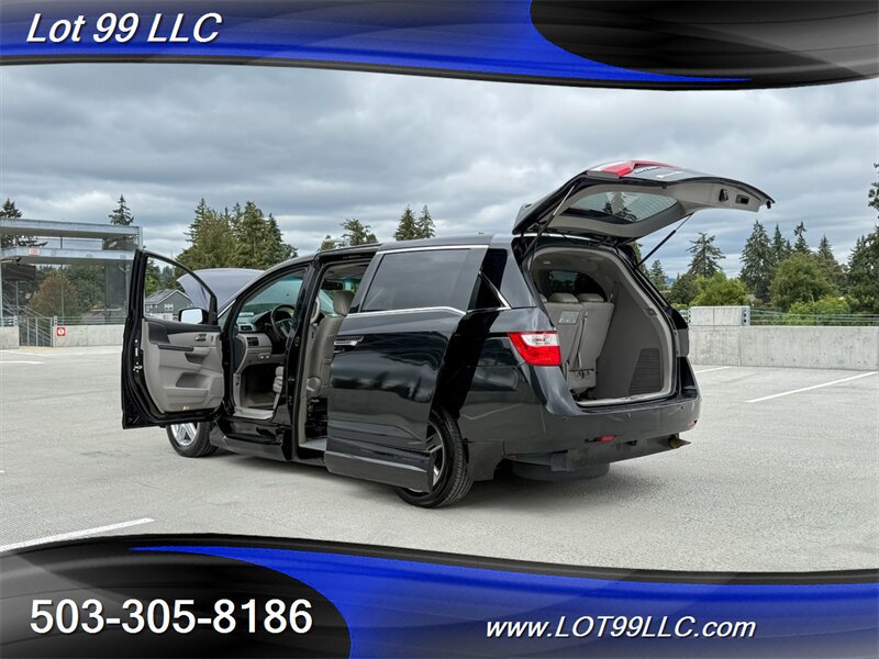 Used 2011 Honda Odyssey Touring image 32