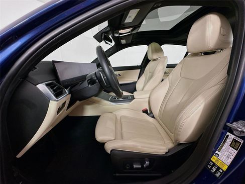 Certified 2023 BMW 330i xDrive 330i xDrive w/ Driving Assistance Package image 21