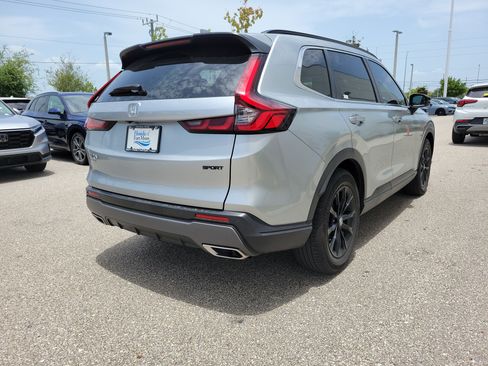 Used 2025 Honda CR-V Sport-L image 6