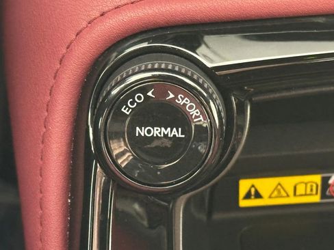 Used 2025 Lexus NX 350 AWD w/ Cold Area Package image 28