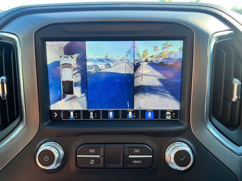 Used 2021 GMC Sierra 2500 Denali w/ Denali Ultimate Package image 42